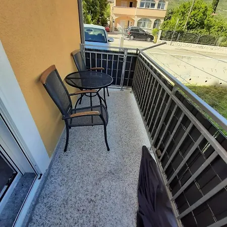 Apartment Radalj *