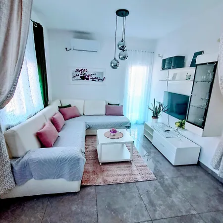 Apartment Radalj
