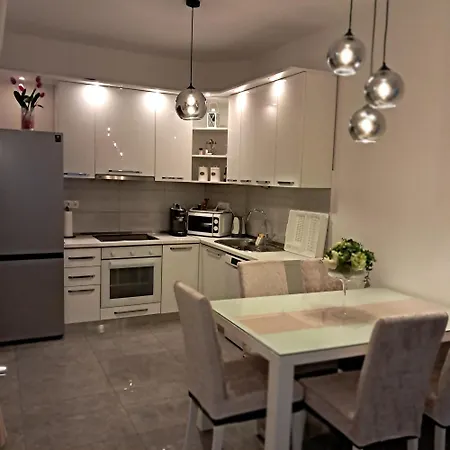 Apartment Radalj