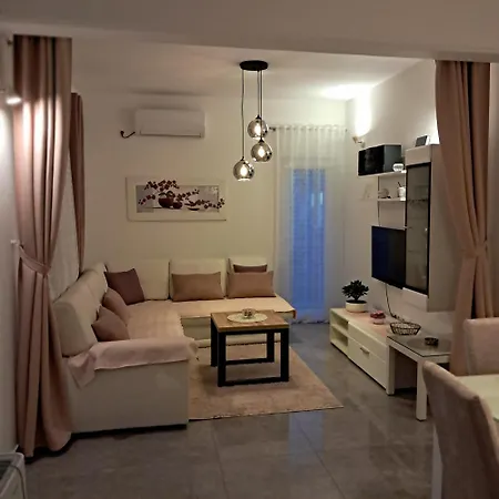 Radalj Apartment *