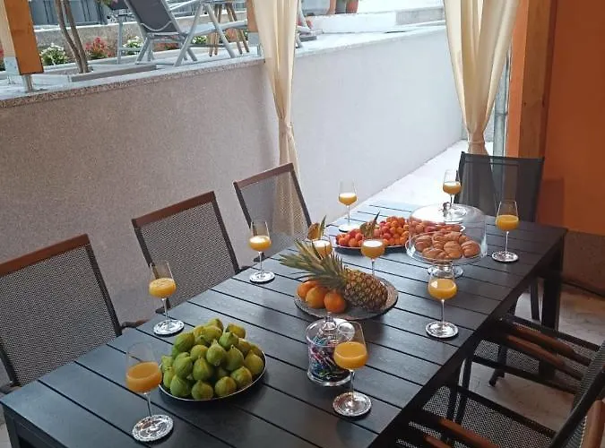 Radalj Apartman *